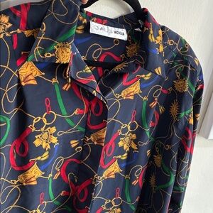 Colorful Vintage Look Pint Blouse